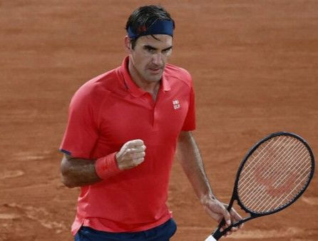 Rare Roger Federer x Uniqlo 2021 French Open Halle Tennis
