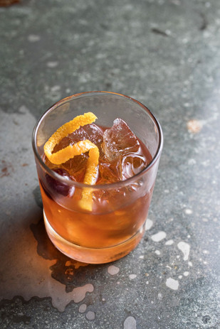 craft cocktail.jpeg