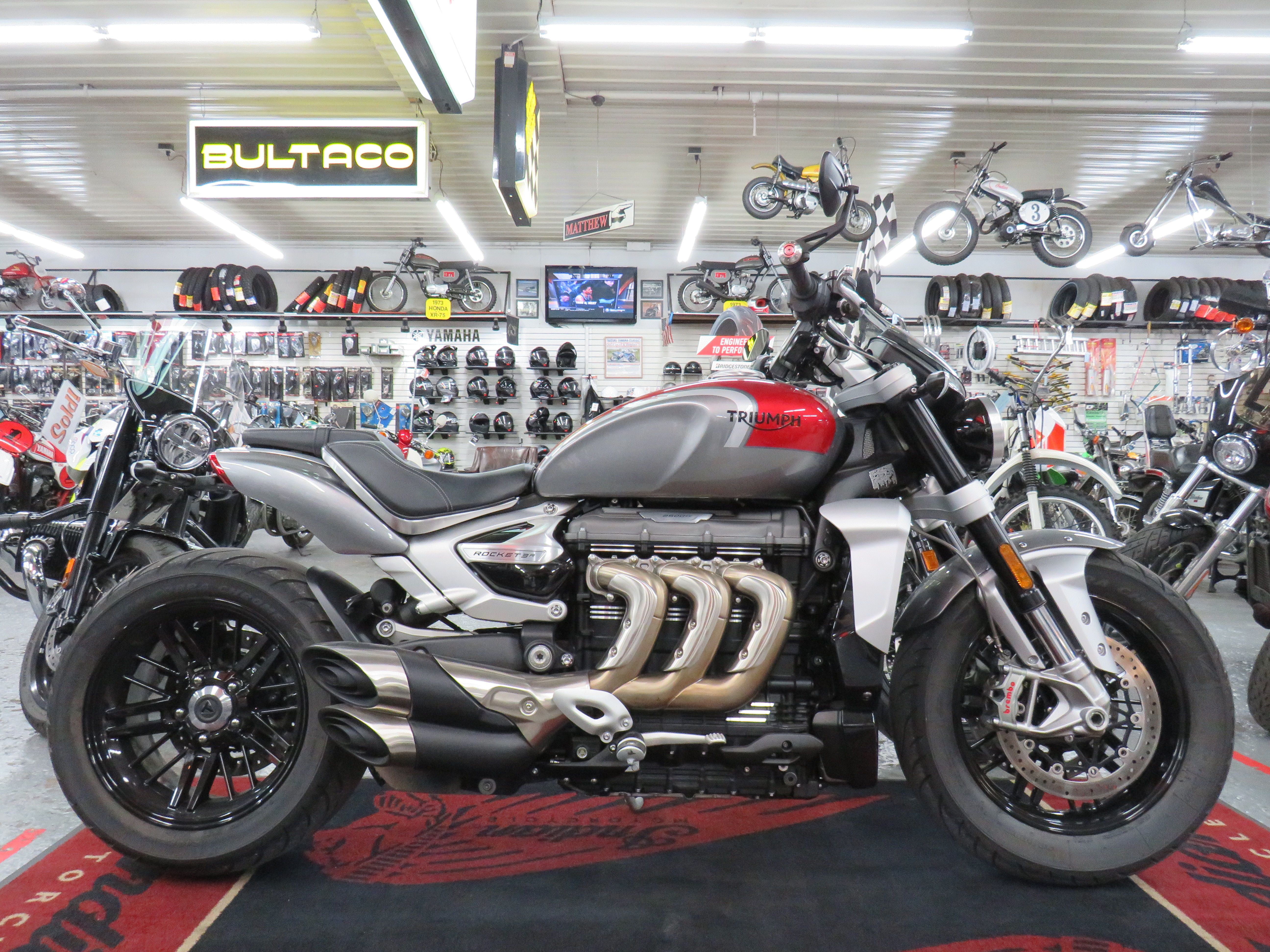 2022 Triumph Rocket 3 R - Low Miles !!!