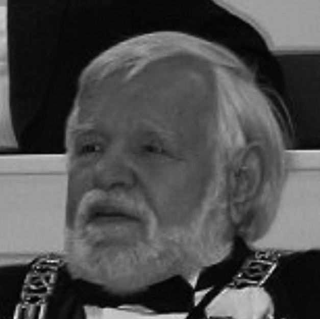 W∴ Gunter Diehl