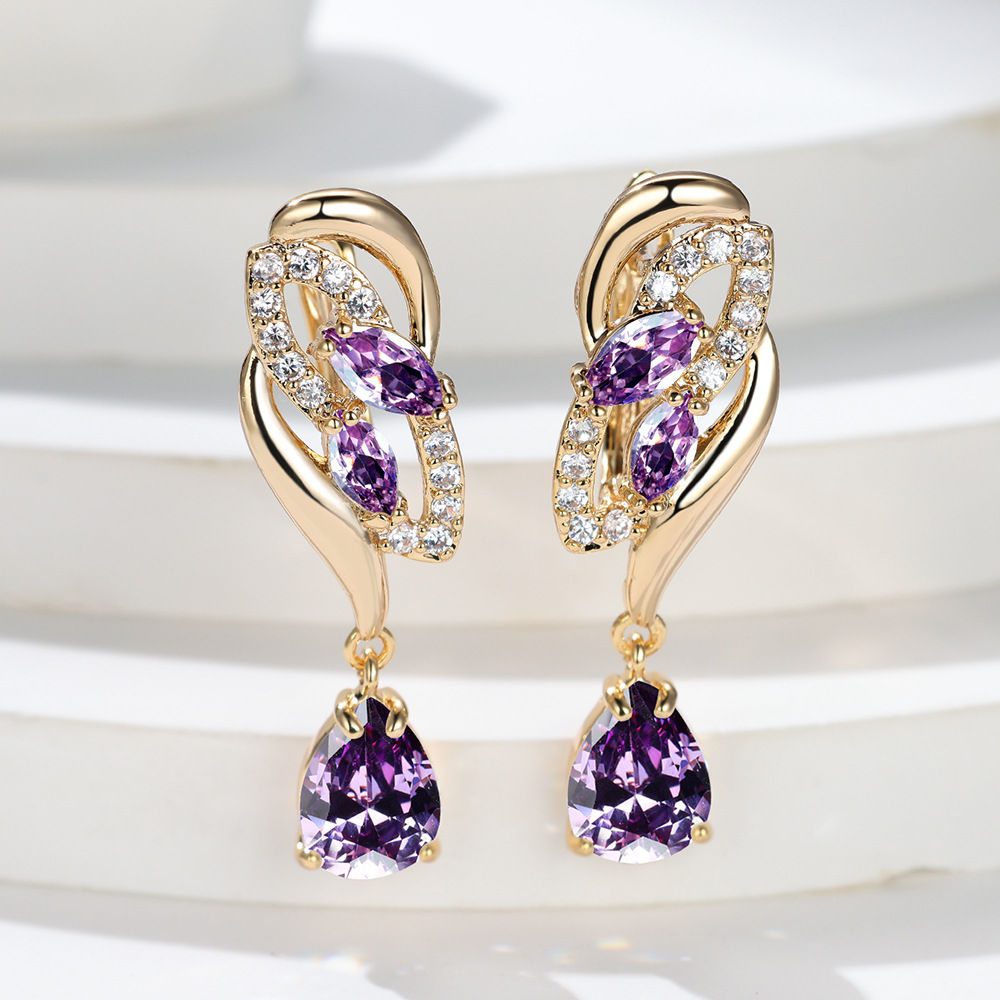 High-End Accessible Luxury Ear Jewelry