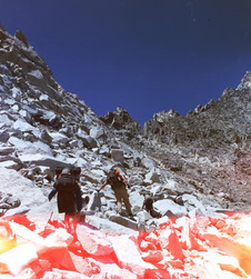 The approach to Echo Col on the Sierra High Route