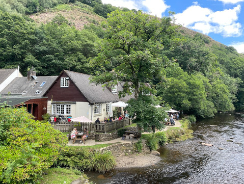 Fingle Bridge Inn