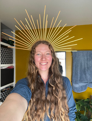 Making a ziptie sunburst crown
