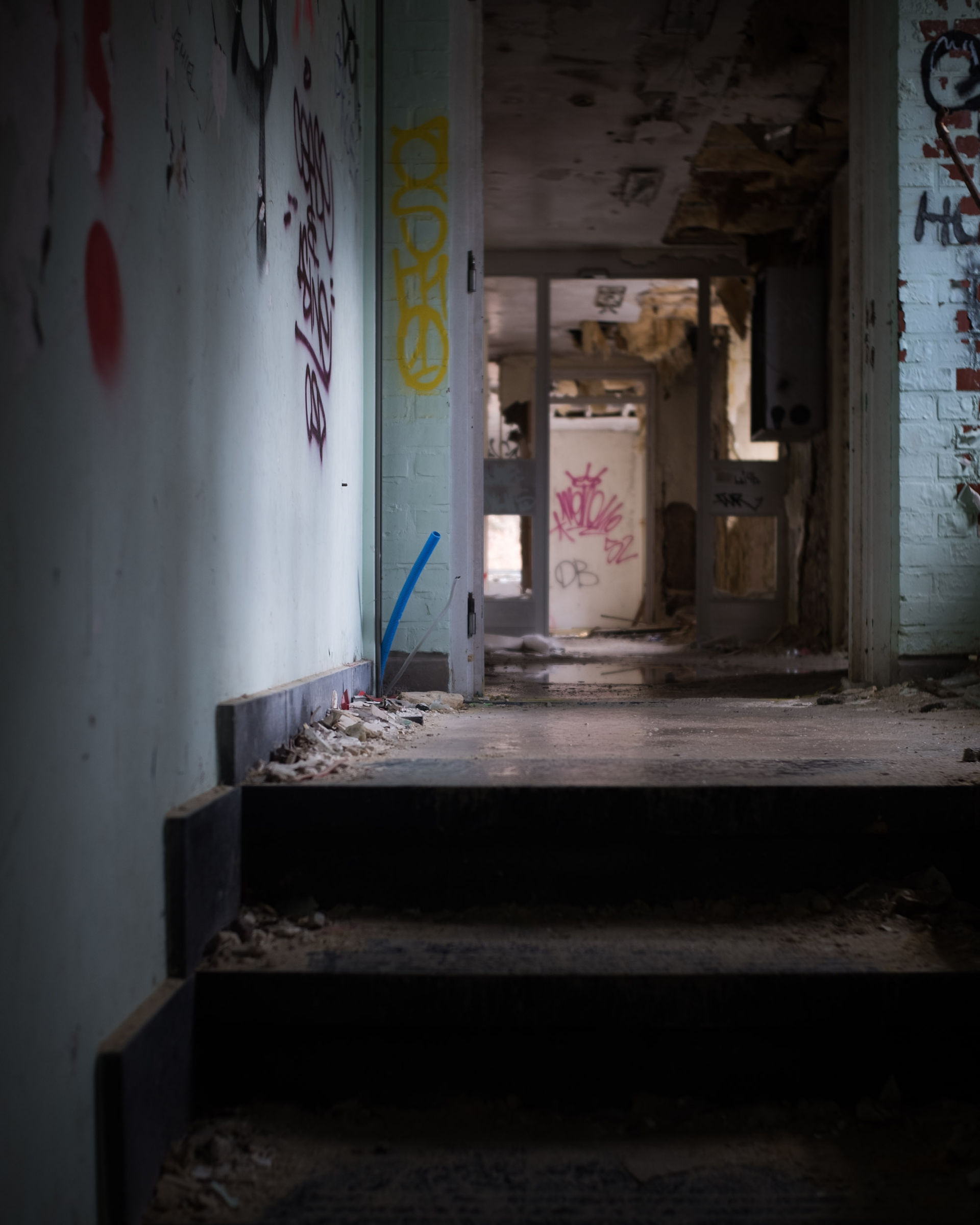 Autumn urbex at the Sanatorium du Basil, Belgium. Borgoumont Sanatorium urbex