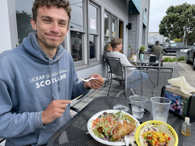 lunch at El Cantaro vegan restaurant in Monterey