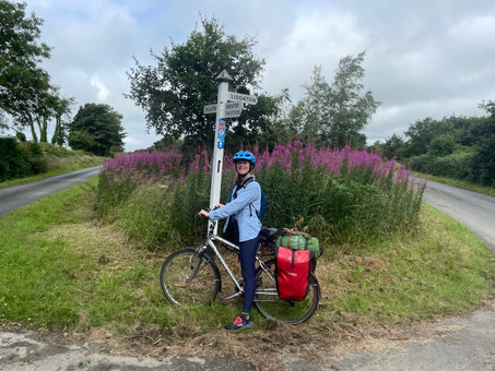 Cycling on the National Cycle Network route 327