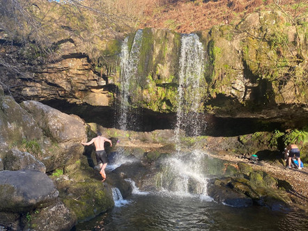 Muckle Alicompen waterfalls