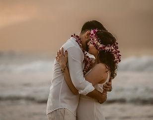 kapalua-beach-sunset-wedding.jpg