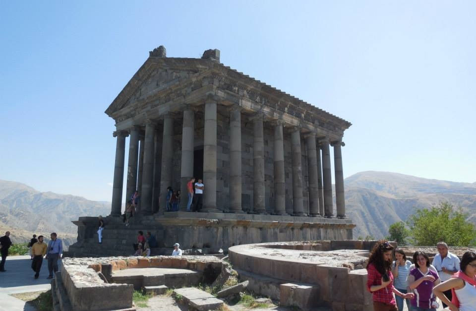 GARNI TEMPEL