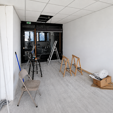 Rénvoation-commerce-peinture-parquet-puy-saint-vincent.png