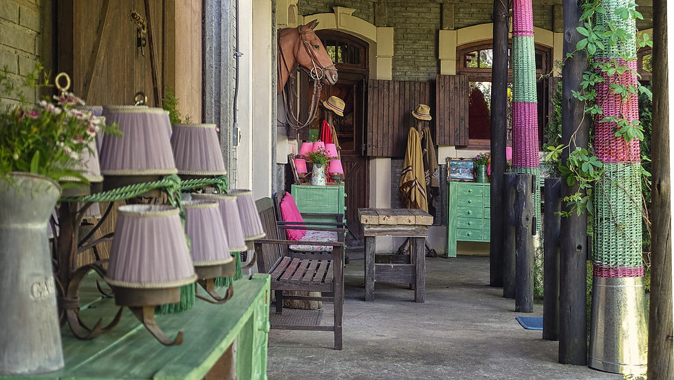 Haras de Charme es una propiedad privada con encanto que ofrecemos para huéspedes de todo el mundo que desean alojarse por un fin de semana o para estadías largas tradicionales Haras de charme escapadas rurales, estancia de charme, estancias argentina, estancias en buenos aires