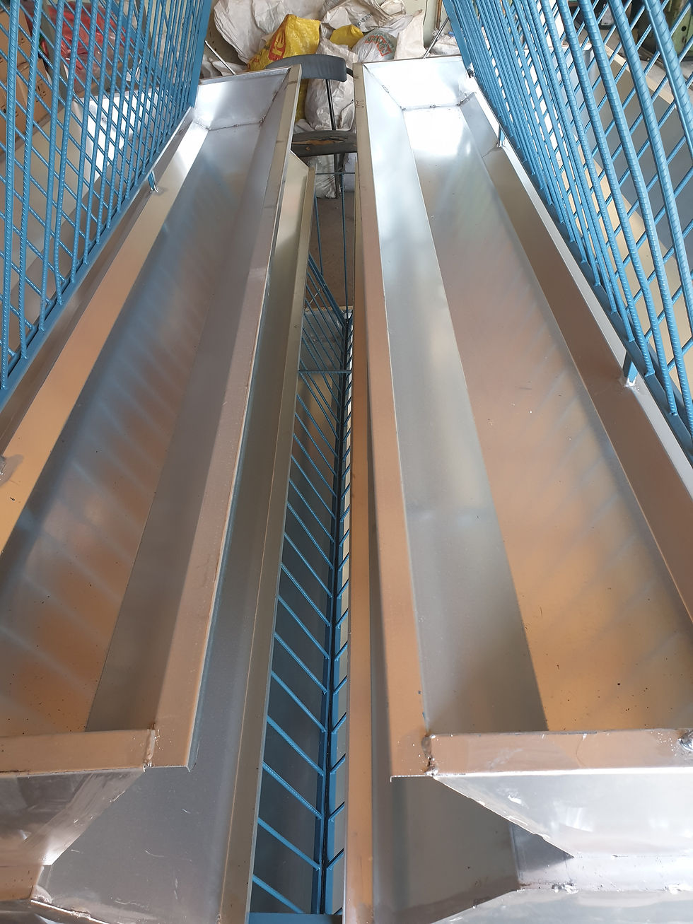 Küçük resim: galvaniz yemlik