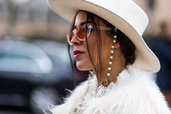 PARIS FASHION WEEK 18/19 AUTUMN