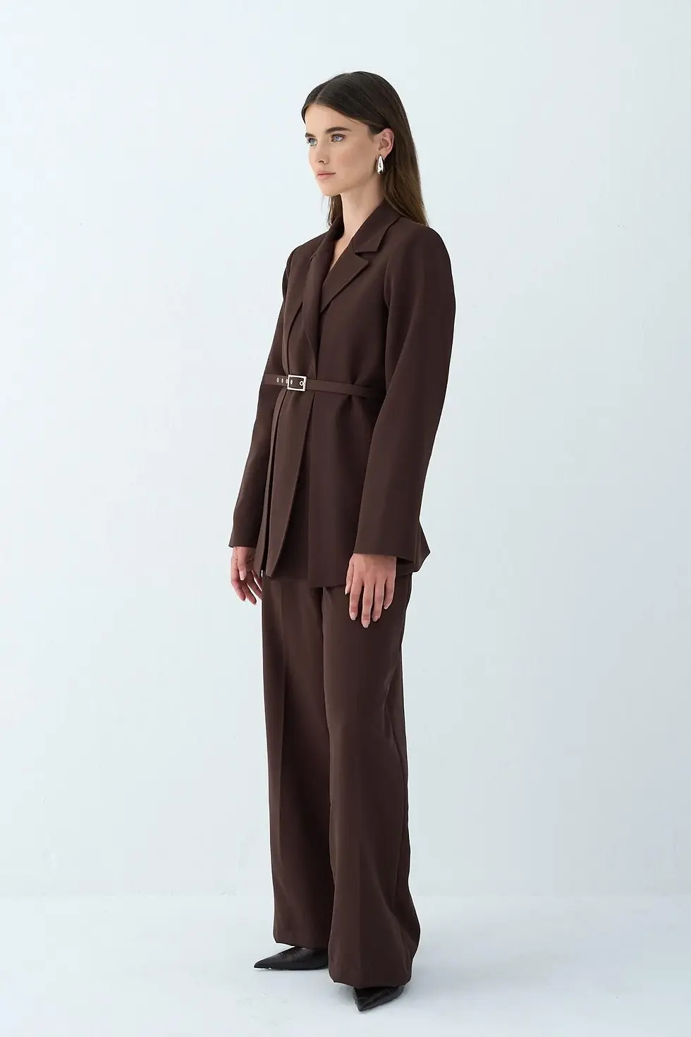 Thumbnail: Double Collar Suit