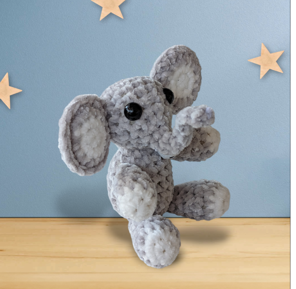 Elefant aus Chenillewolle 