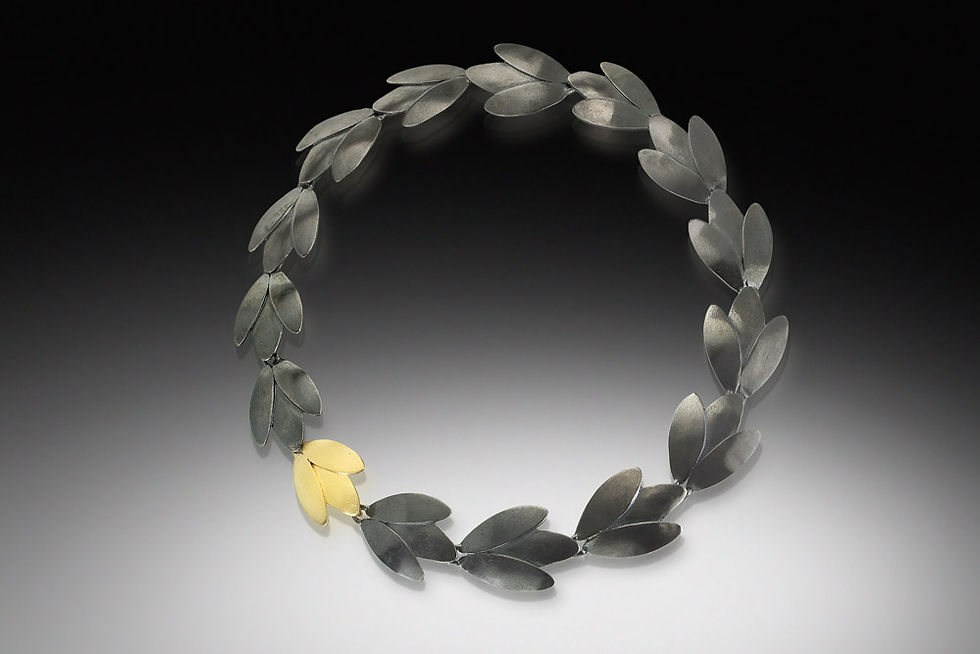 Thumbnail: Leaf Earrings, 14K Gold