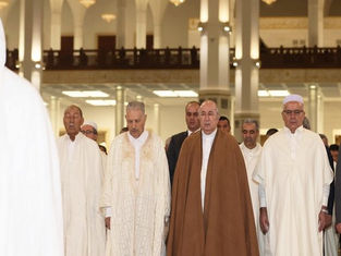 President Abdelmadjid Tebboune's at Djamaâ El-Djazaïr during Eid El-Fitr prayer: A Symbol of Piety and Serenity