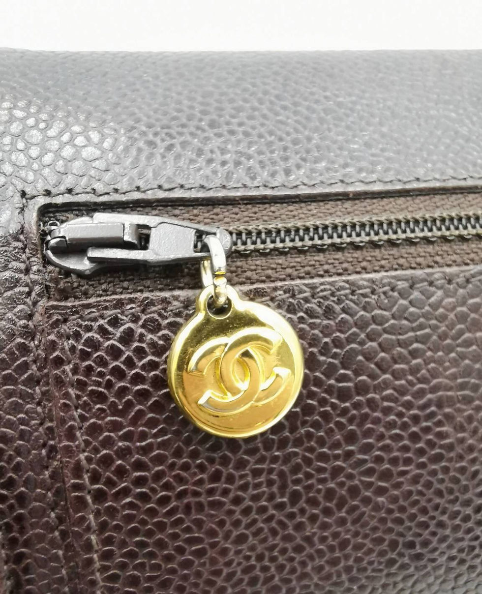 Thumbnail: CHANEL  チェーンウォレット ボルドー