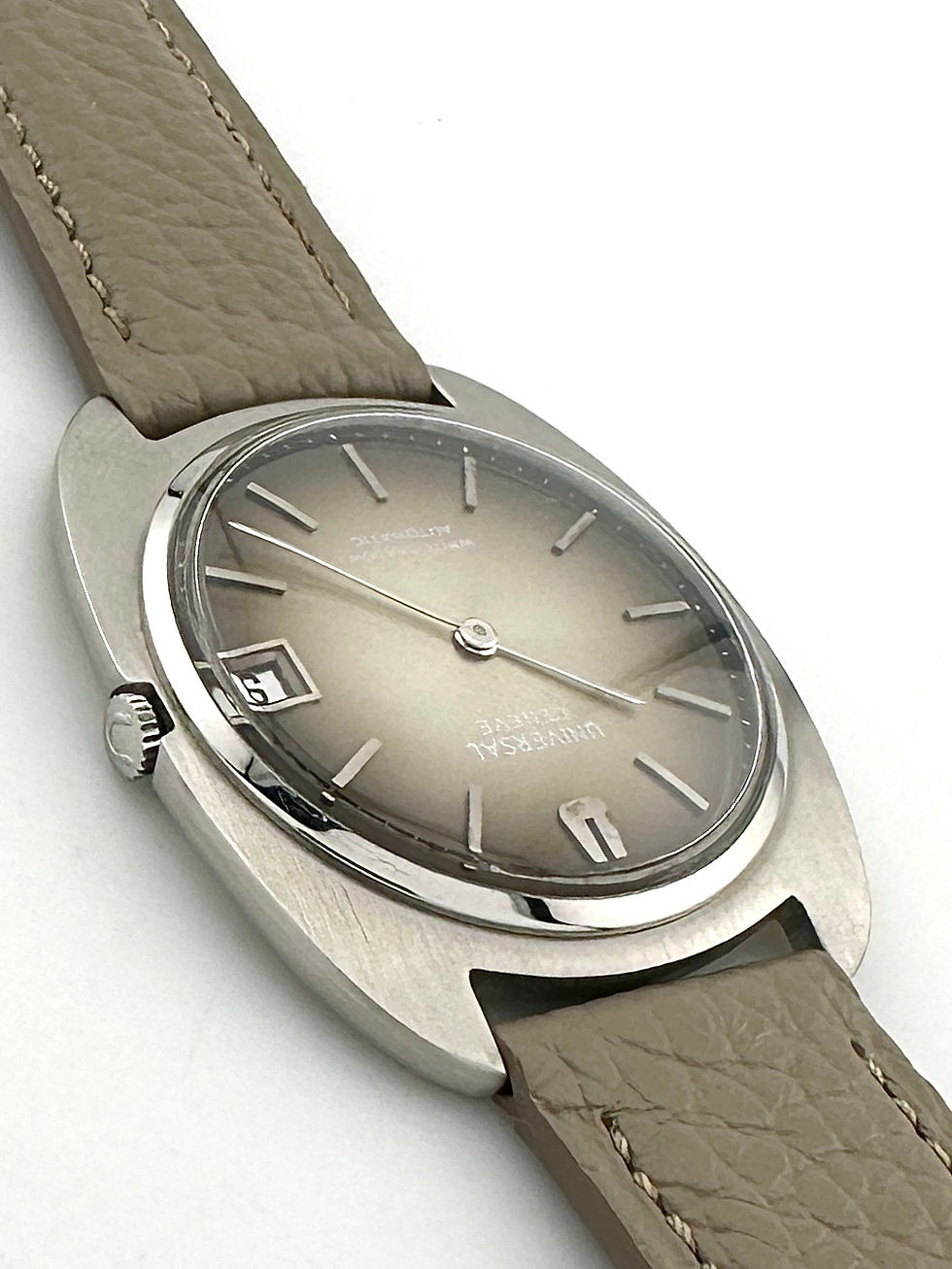 Thumbnail: UNIVERSAL GENEVE 867103 ホワイトシャドウ デイト