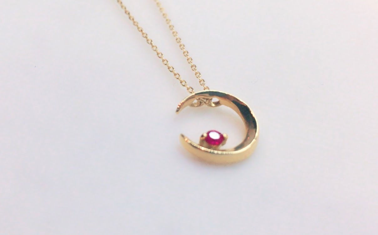 STARJEWELRY　1Pピンクストーンムーンネックレス