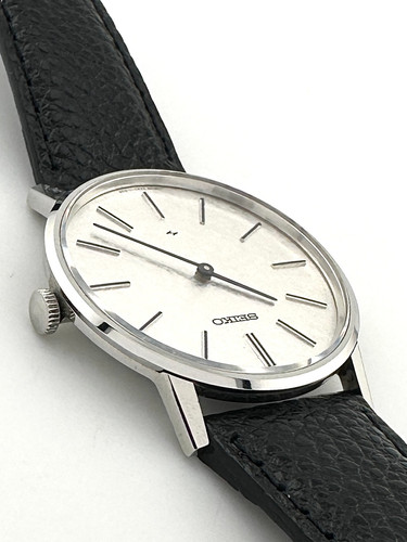 SEIKO セイコー シャリオ 2220-0430 1977年製 和紙風文字盤｜WTIMES