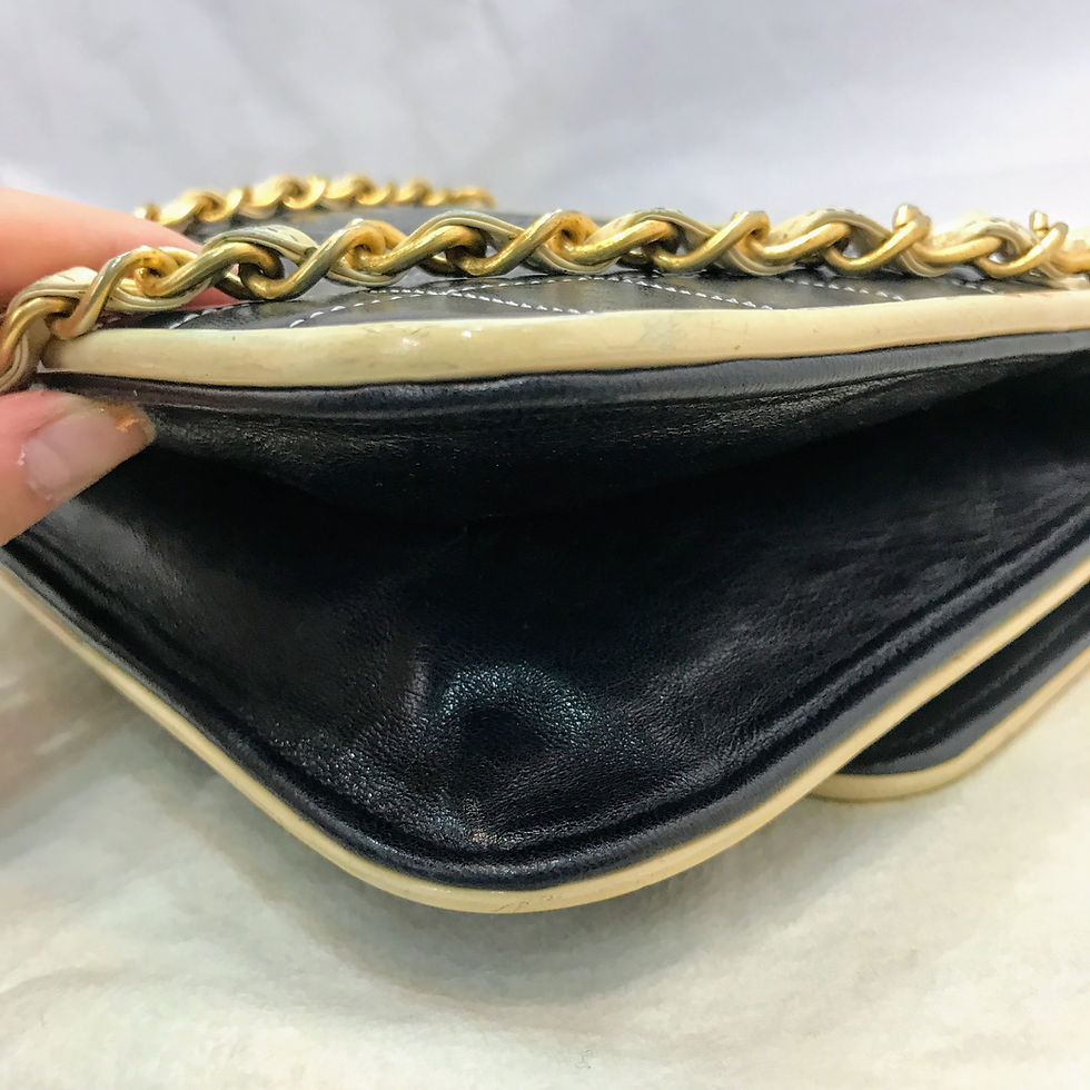 サムネイル： CHANEL　バイカラーチェーンショルダー