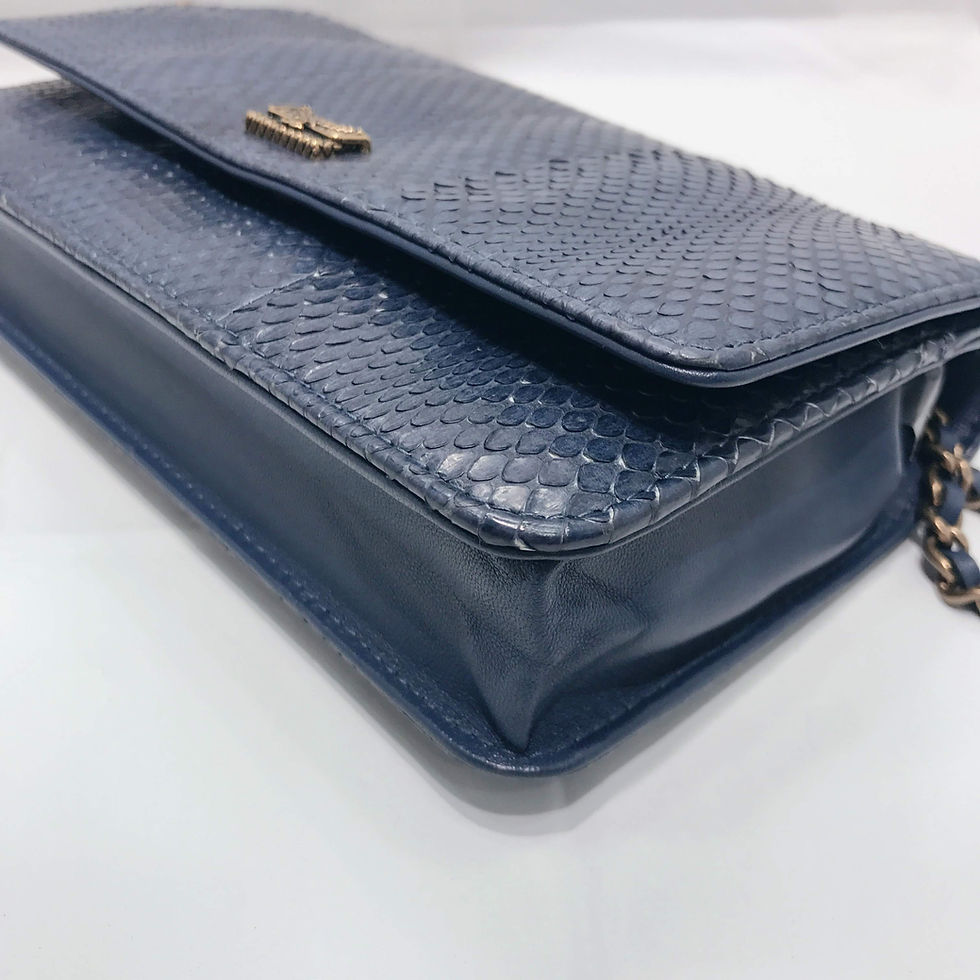 サムネイル： CHANEL　チェーンウォレット