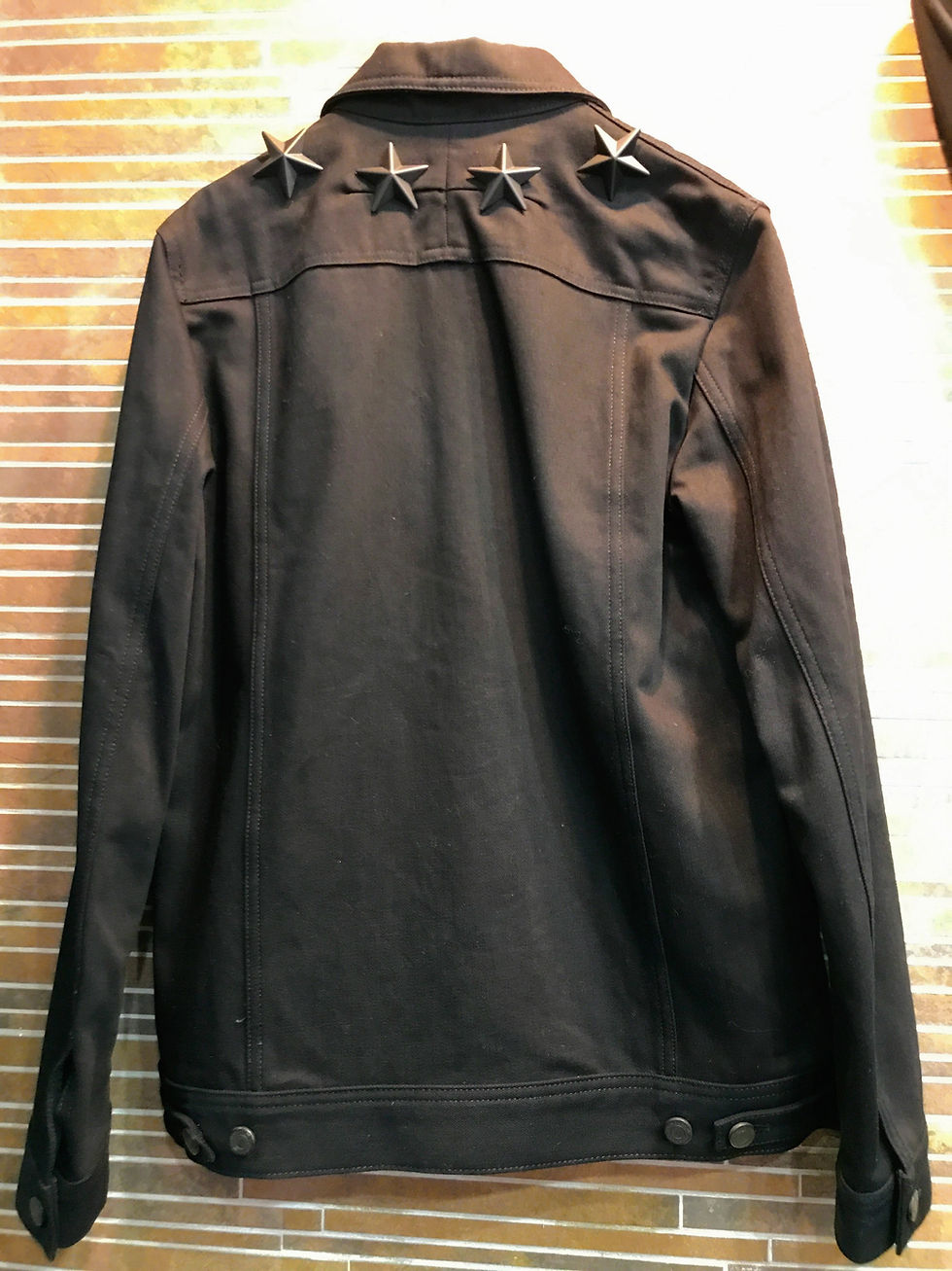 サムネイル： GIVENCHY　スタースタッズデムジャケット　S