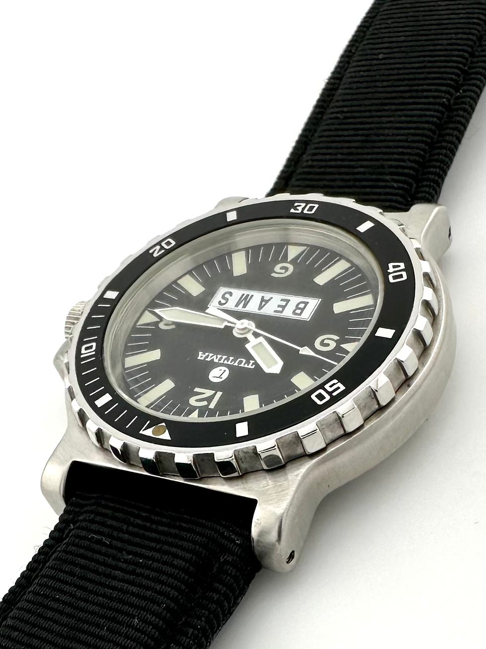 サムネイル： TUTIMA 513-01 フィールドウォッチ BEAMS 限定