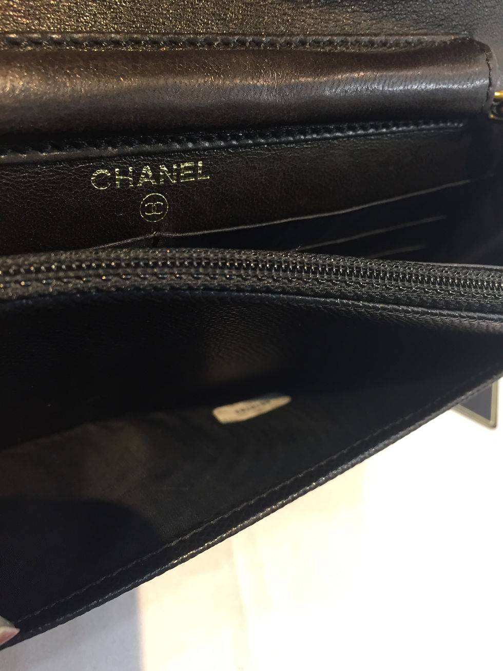 サムネイル： CHANEL 	ココマークチェーンウォレット