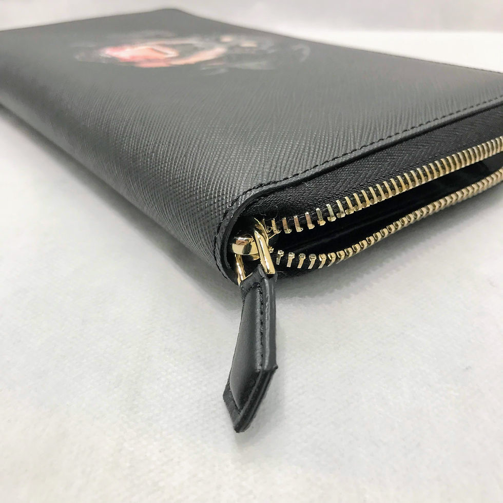 サムネイル： GIVENCHY　ラウンドファスナートラベルケース　ロットワイラー