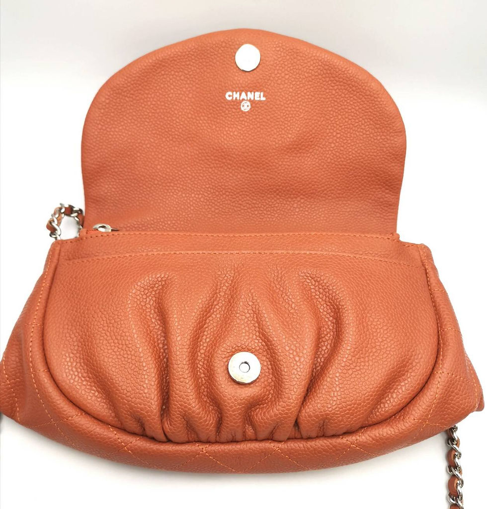 サムネイル： CHANEL シャネル　チェーンウォレットバッグ　ピンクベージュ　美品