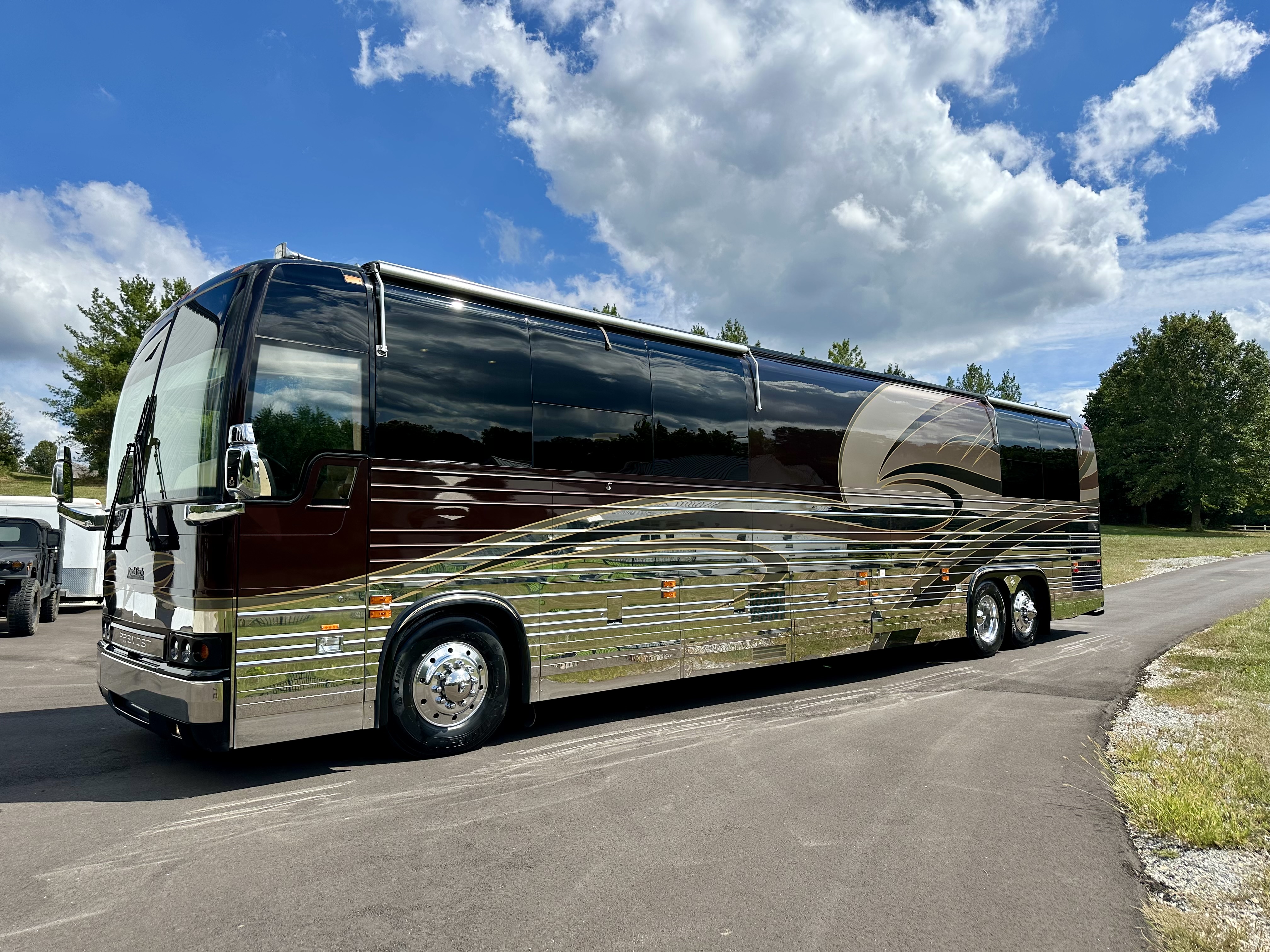 2002 null Royale XLII