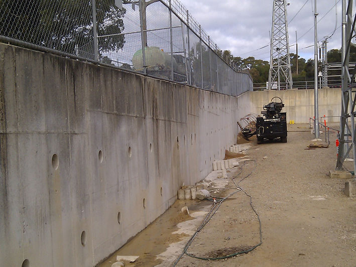 retaining wall strengthening