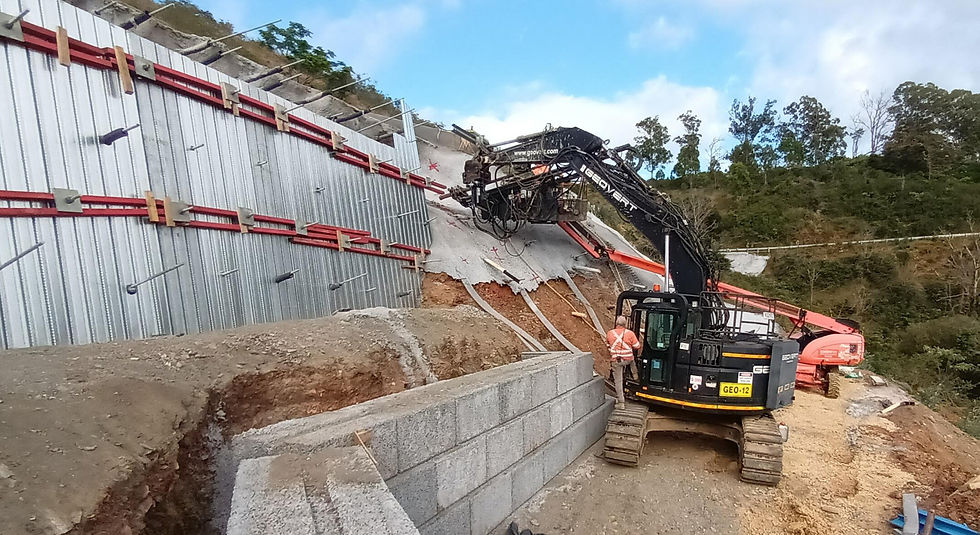 Geovert retaining wall construction