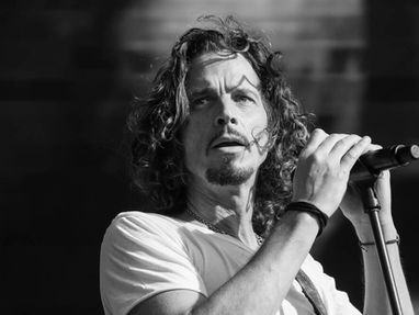 Gözlerimizin Önünde Bir Yıldızın Vedası: Kevin Morris, Chris Cornell’in Son Sahnesini Tüm Çıplaklığıyla Anlatıyor