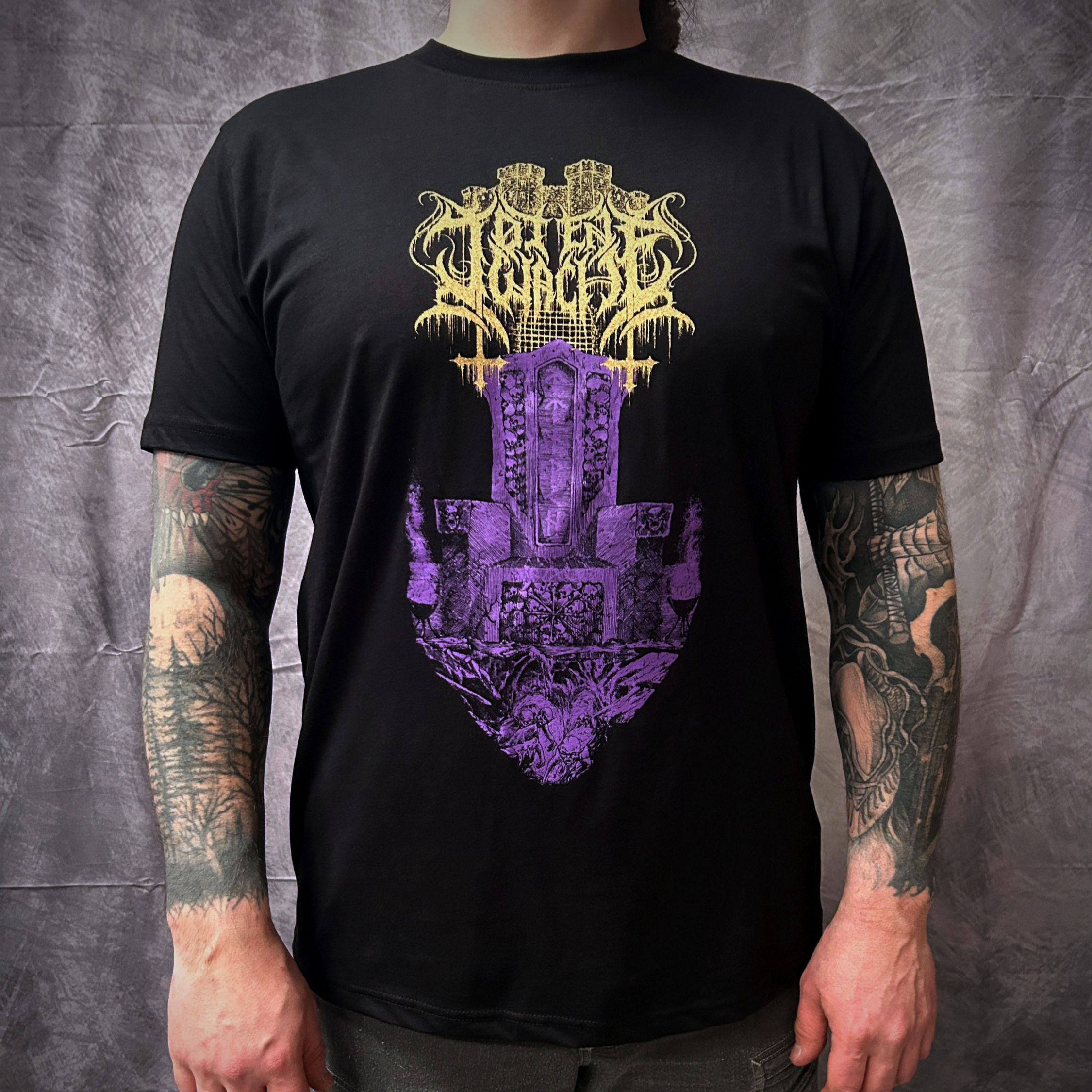 Der Thron der Uralten T-Shirt