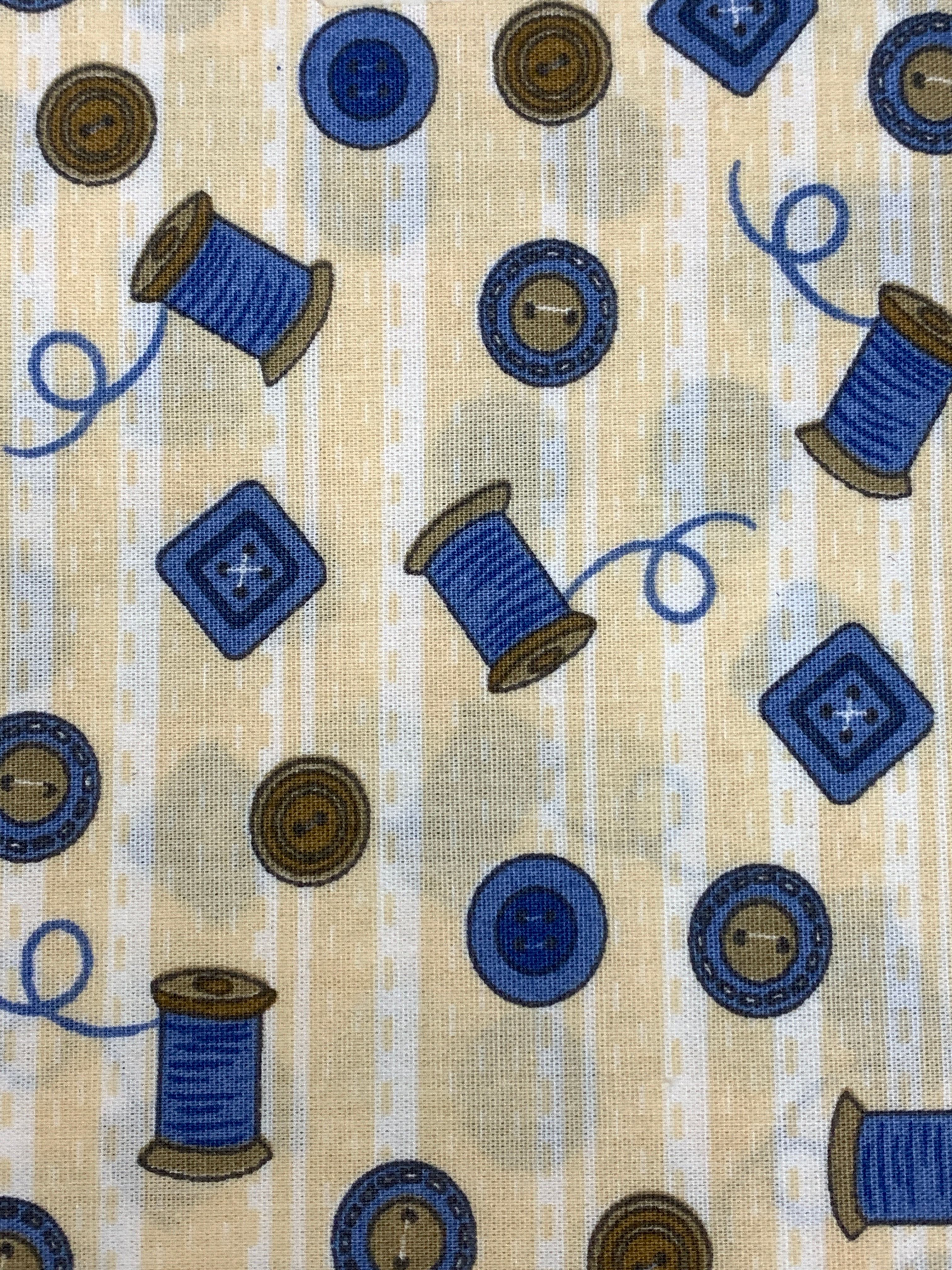 Tecido 100% algodão Estampado Listrado carretel e botões azul