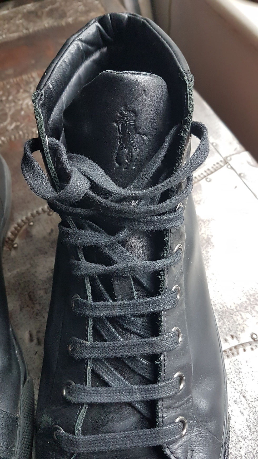 Thumbnail: POLO, RALPH LAUREN BLACK LEATHER HIGH TOP TRAINERS. SIZE 11