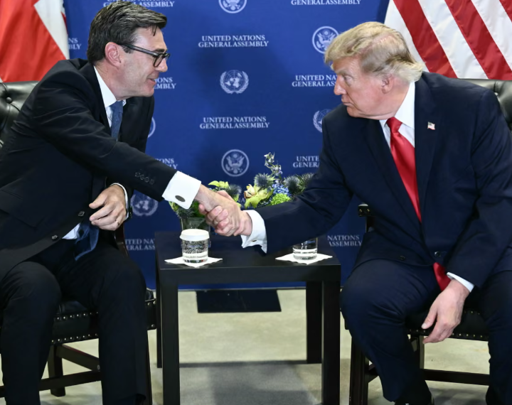 Reaproximação entre Trump e Burnham preserva tensões geopolíticas entre EUA e Reino Unido