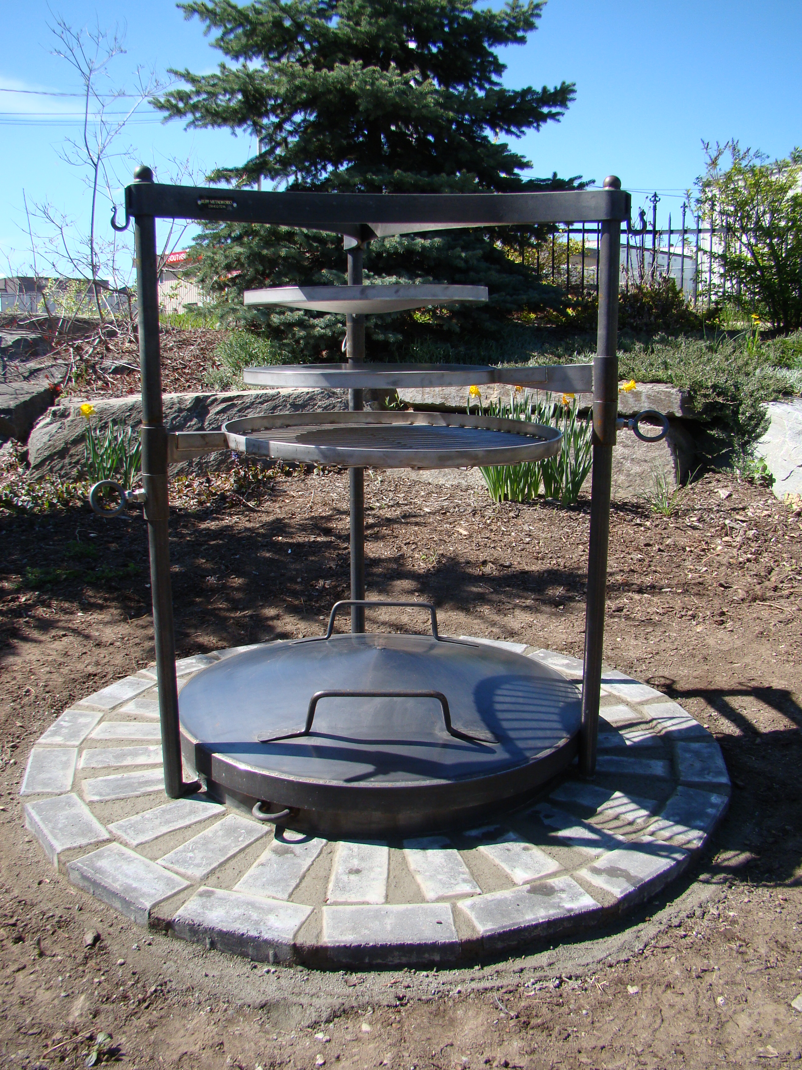 Rupp Metalworks, Out West Fire Pit BBQ, Salmon Arm, BC