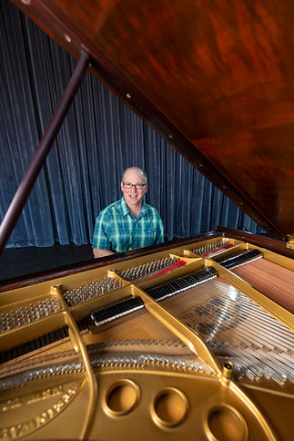 Kyle Piano1