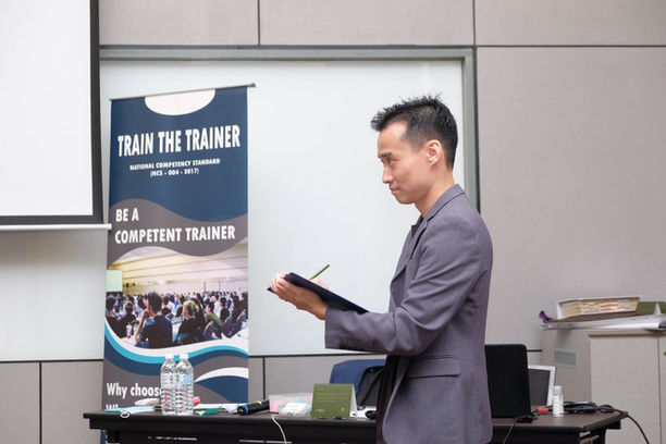 public speaking and presentation skills johan ooi (4).jpg