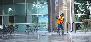Commercial Pressure Washing