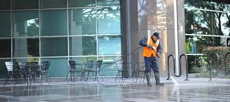 Commercial Pressure Washing