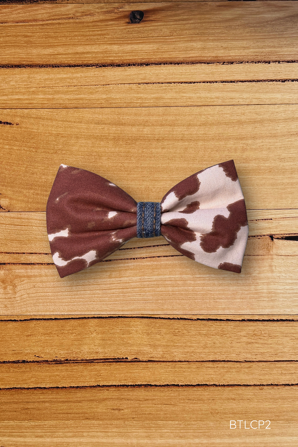 Thumbnail: Bow Tie - Brown Cow Print