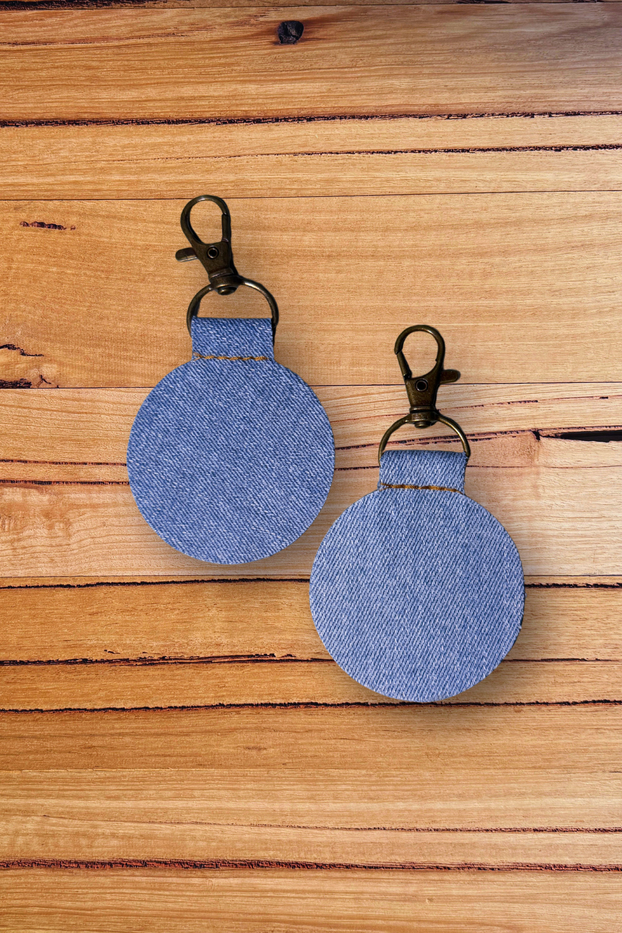 Circle Tag - Large (Personalisation Required)