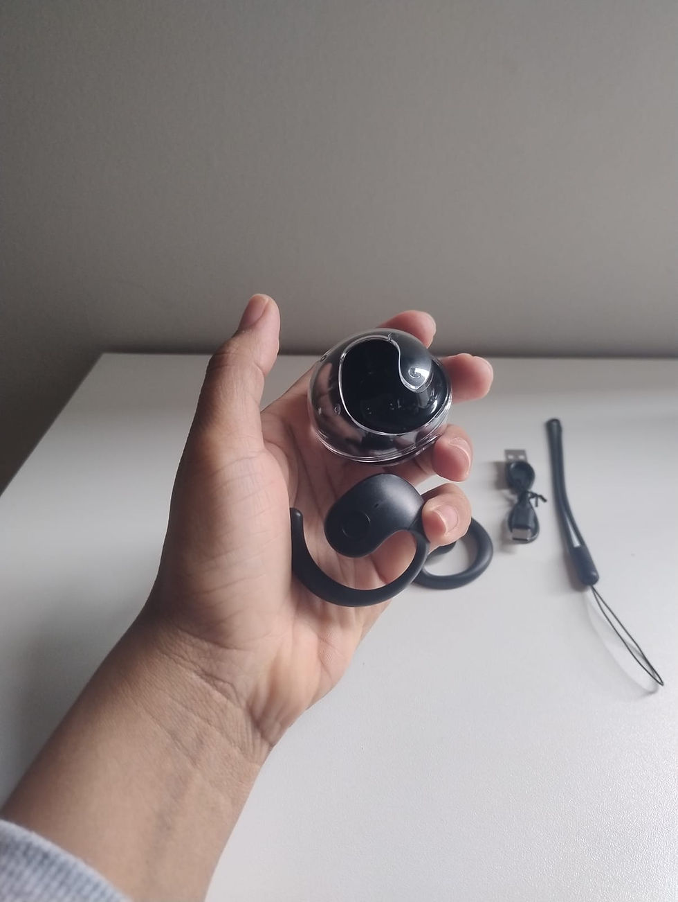 Miniatura: Kit Dia dos Namorados Casal - 2 Fones Esportivos Bluetooth Clip-On+ Embalagem