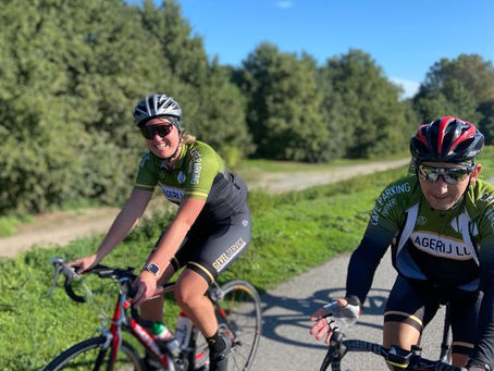 B2 geniet van de nazomer